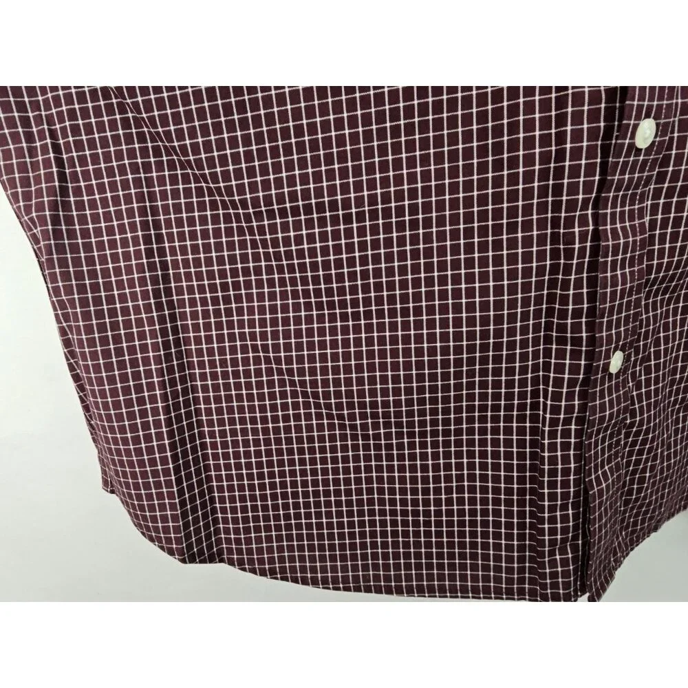 L.L. Bean Men's Shirt Size Large Reg Burgundy Plaid Short Sleeve Button Down Top